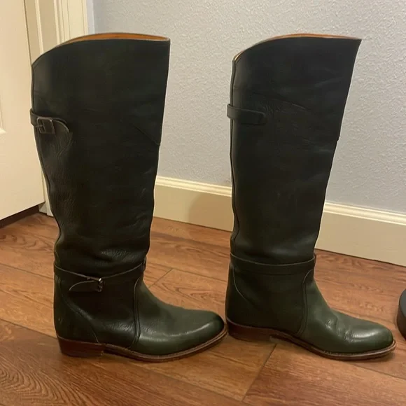 Frye Women's Heeled Boots in Dark Green - Picture 3 of 14